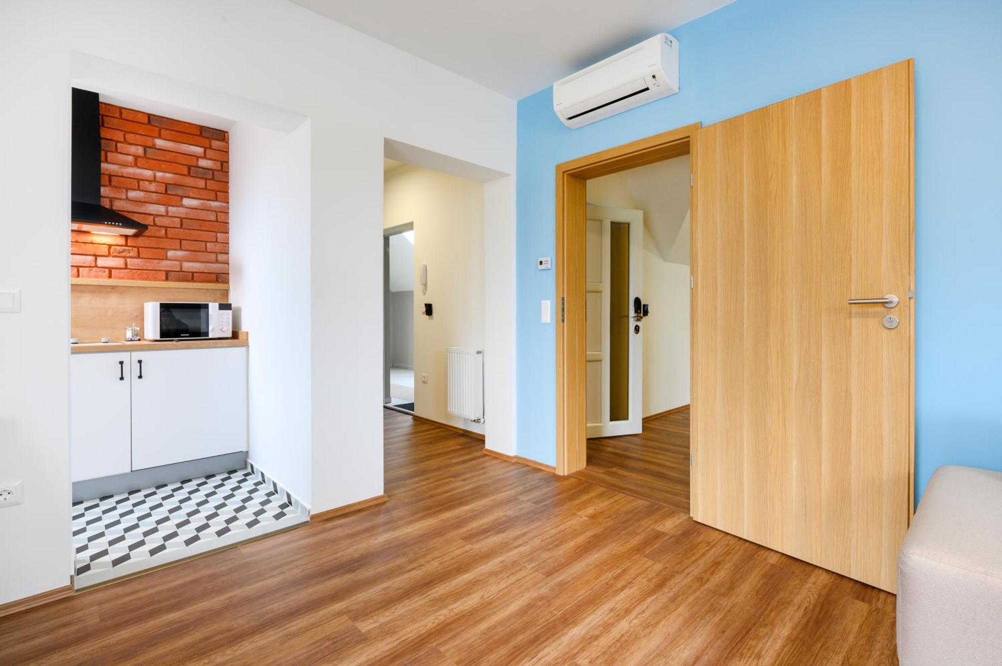 Berill Suites Sárvár Extérieur photo