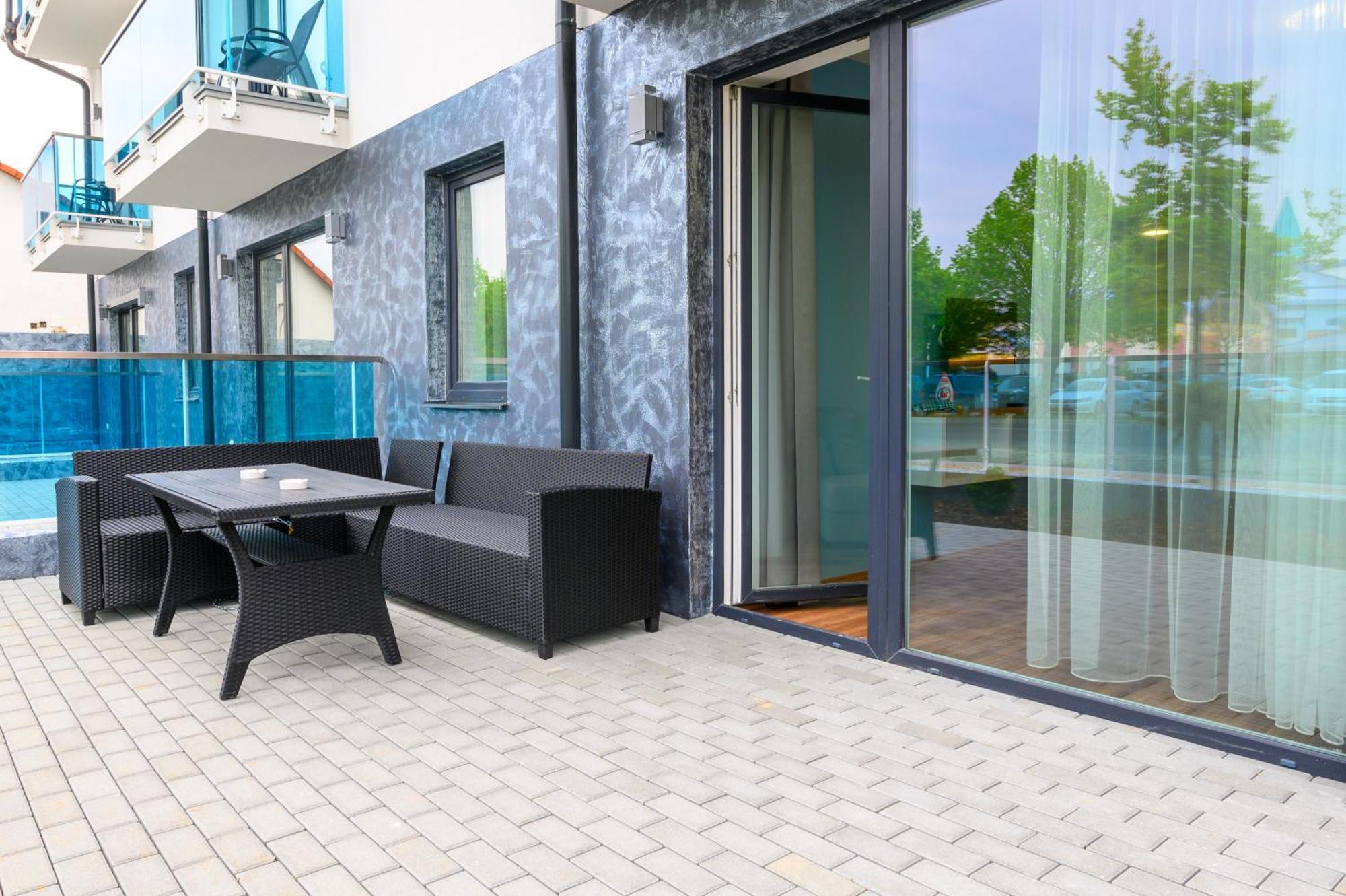 Berill Suites Sárvár Extérieur photo